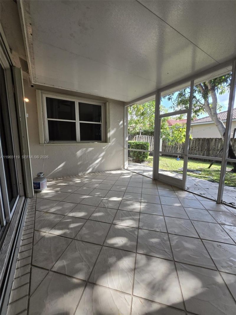 821 NW 130th Ave, Unit 821, Pembroke Pines, FL 33028 Photo