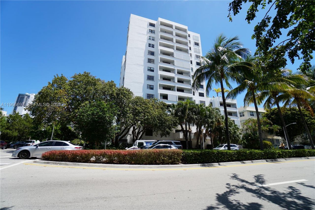 1775 Washington Ave , Unit 11C, Miami Beach, FL 33139 Photo
