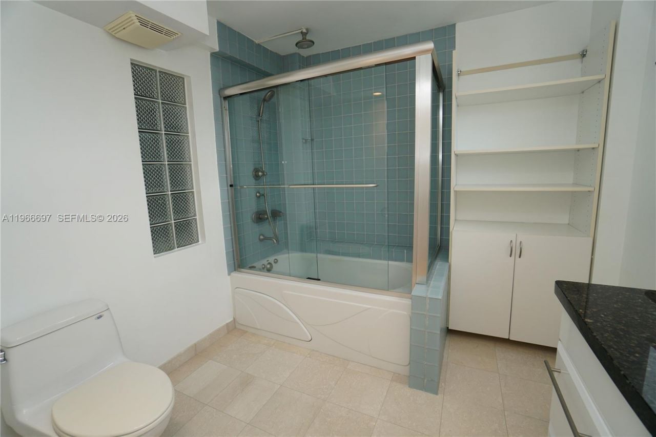 1775 Washington Ave , Unit 11C, Miami Beach, FL 33139 Photo