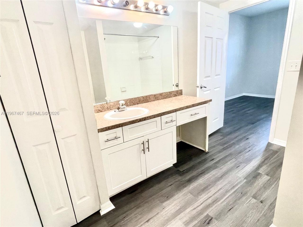 100 SW 117th Ter, Unit 2101, Pembroke Pines, FL 33025 Photo