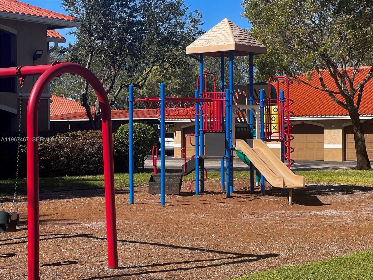 100 SW 117th Ter, Unit 2101, Pembroke Pines, FL 33025 Photo