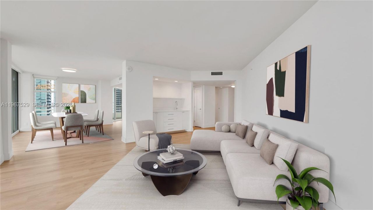 555 NE 34th St, Unit 301, Miami, FL 33137 Photo