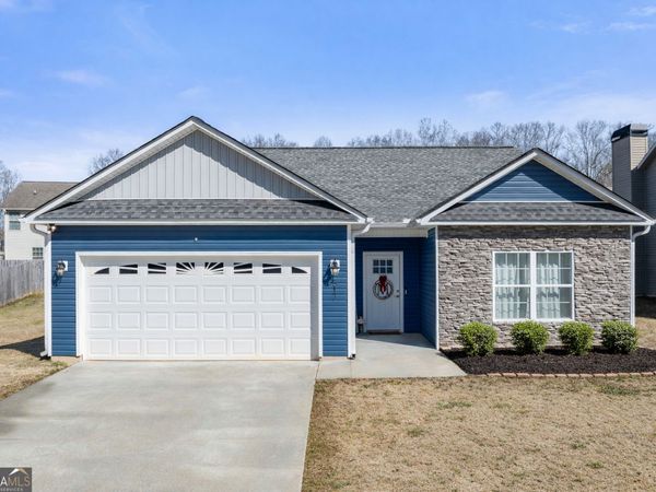 517 Highland Pointe Drive, Alto, GA 30510