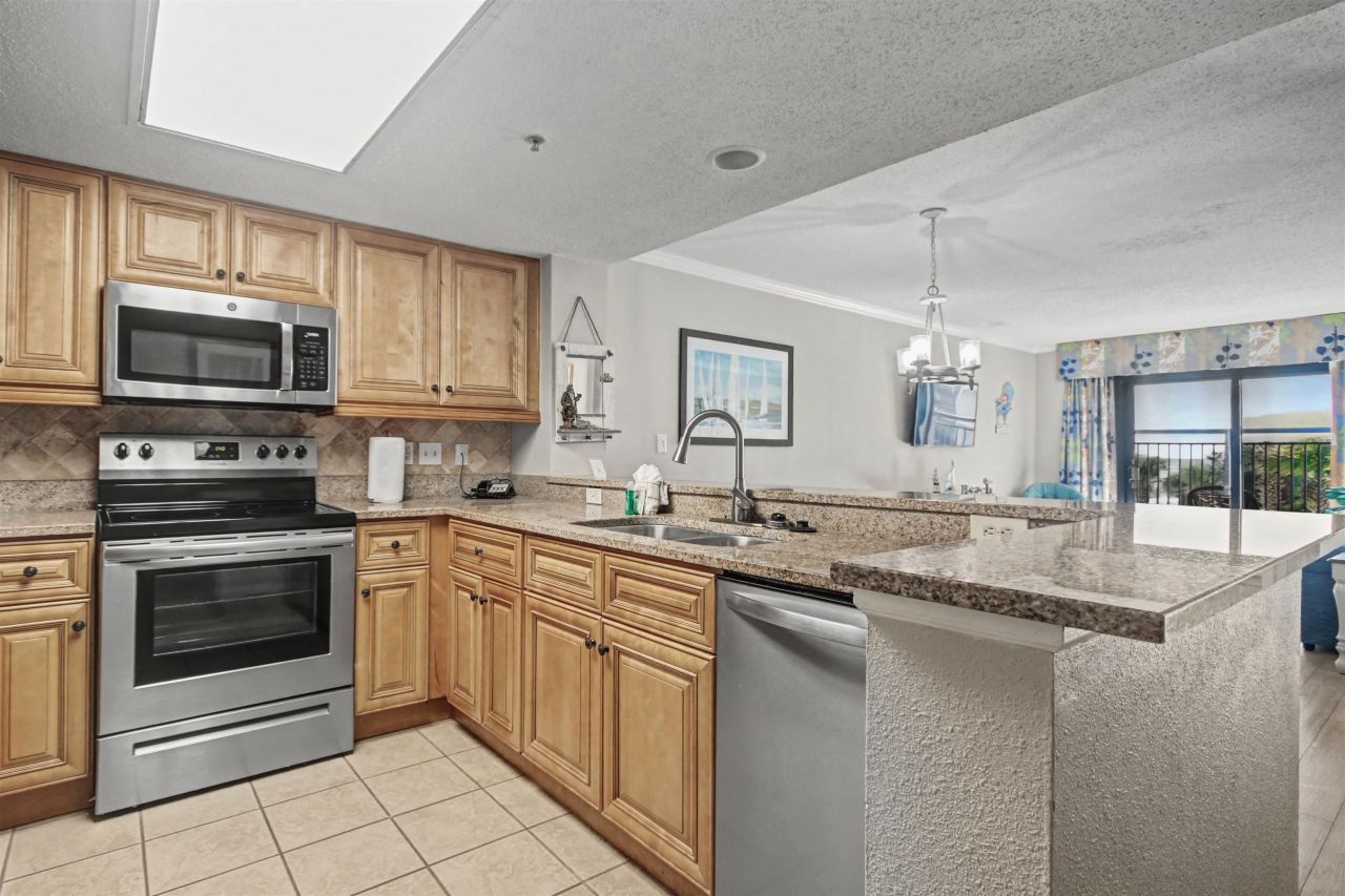 7100 N Ocean Blvd.  Photo 10