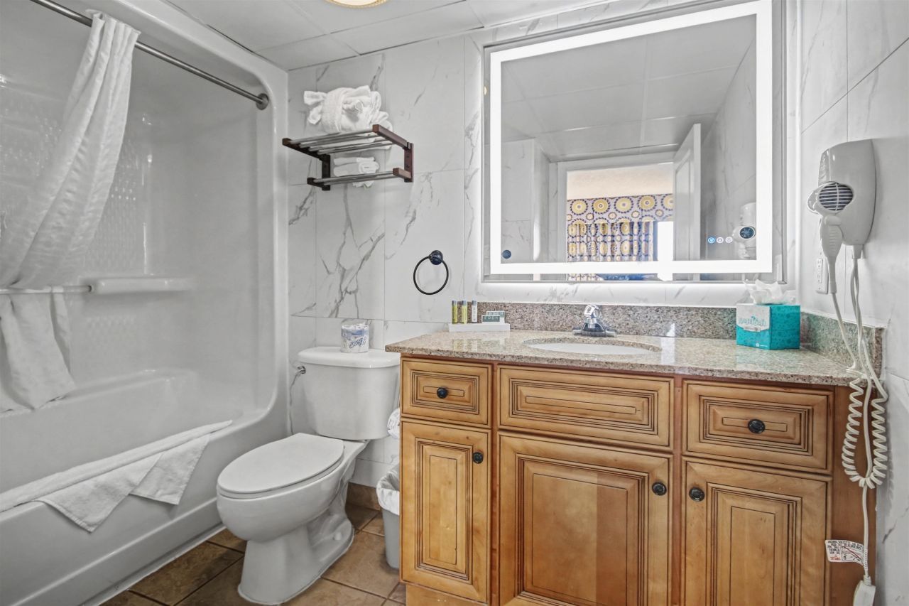 7100 N Ocean Blvd.  Photo 24