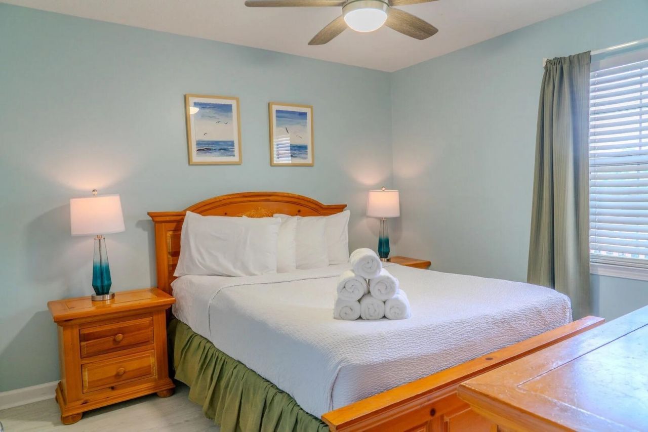 607 Waterway Village Blvd. Photo 15