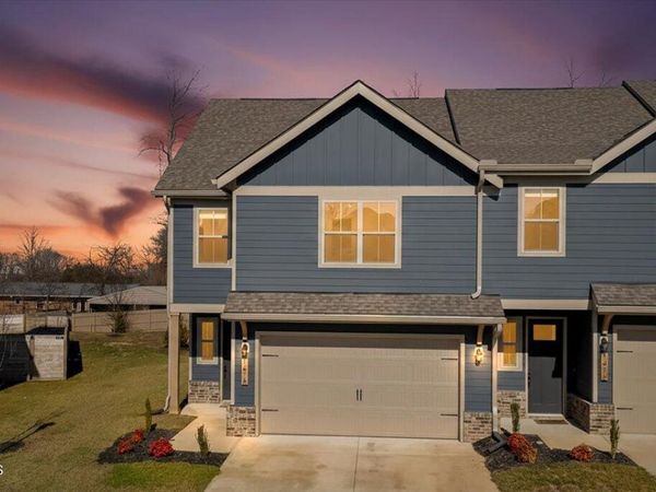 1418 Mountain Quail Circle, Maryville, TN 37801