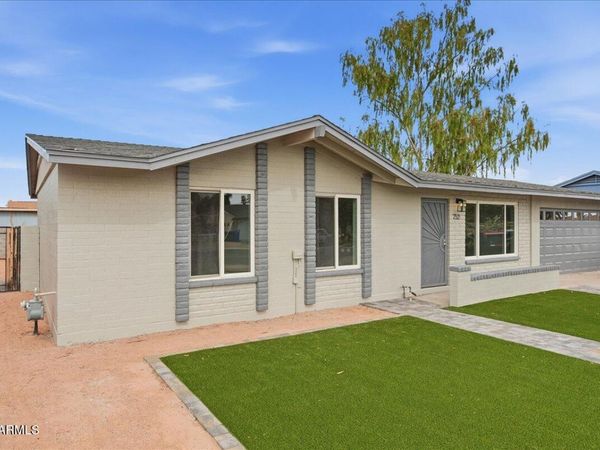 752 E GLADE Avenue, Mesa, AZ 85204