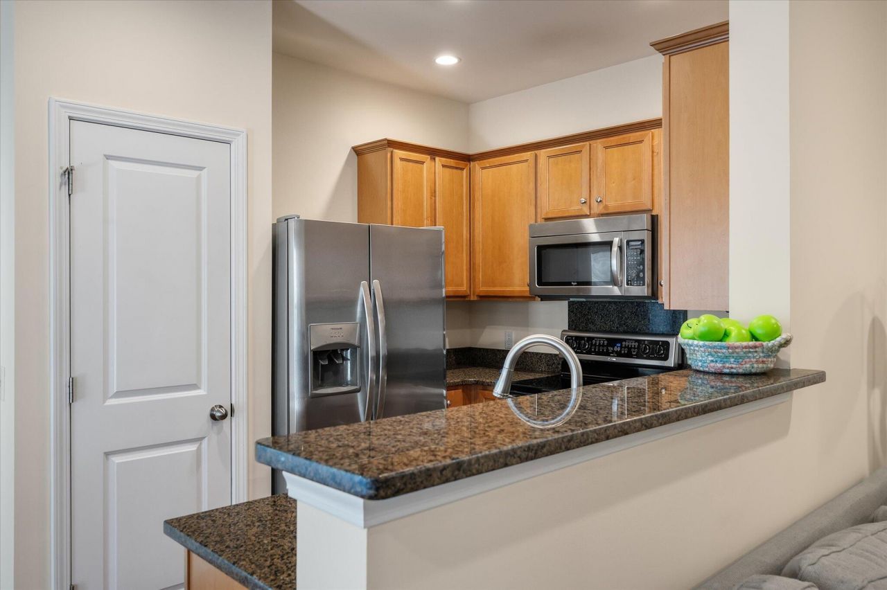 3308 Conservancy Lane Photo 13