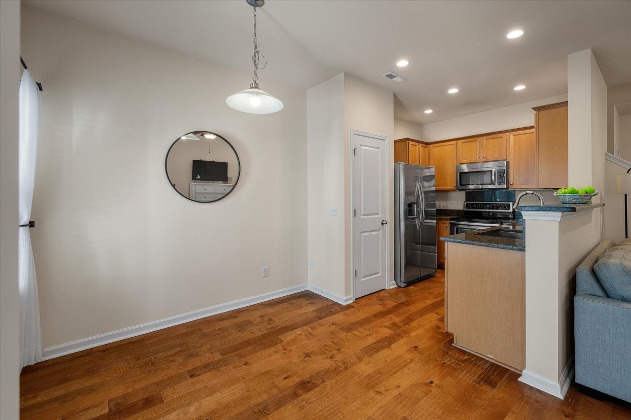 3308 Conservancy Lane Photo 15