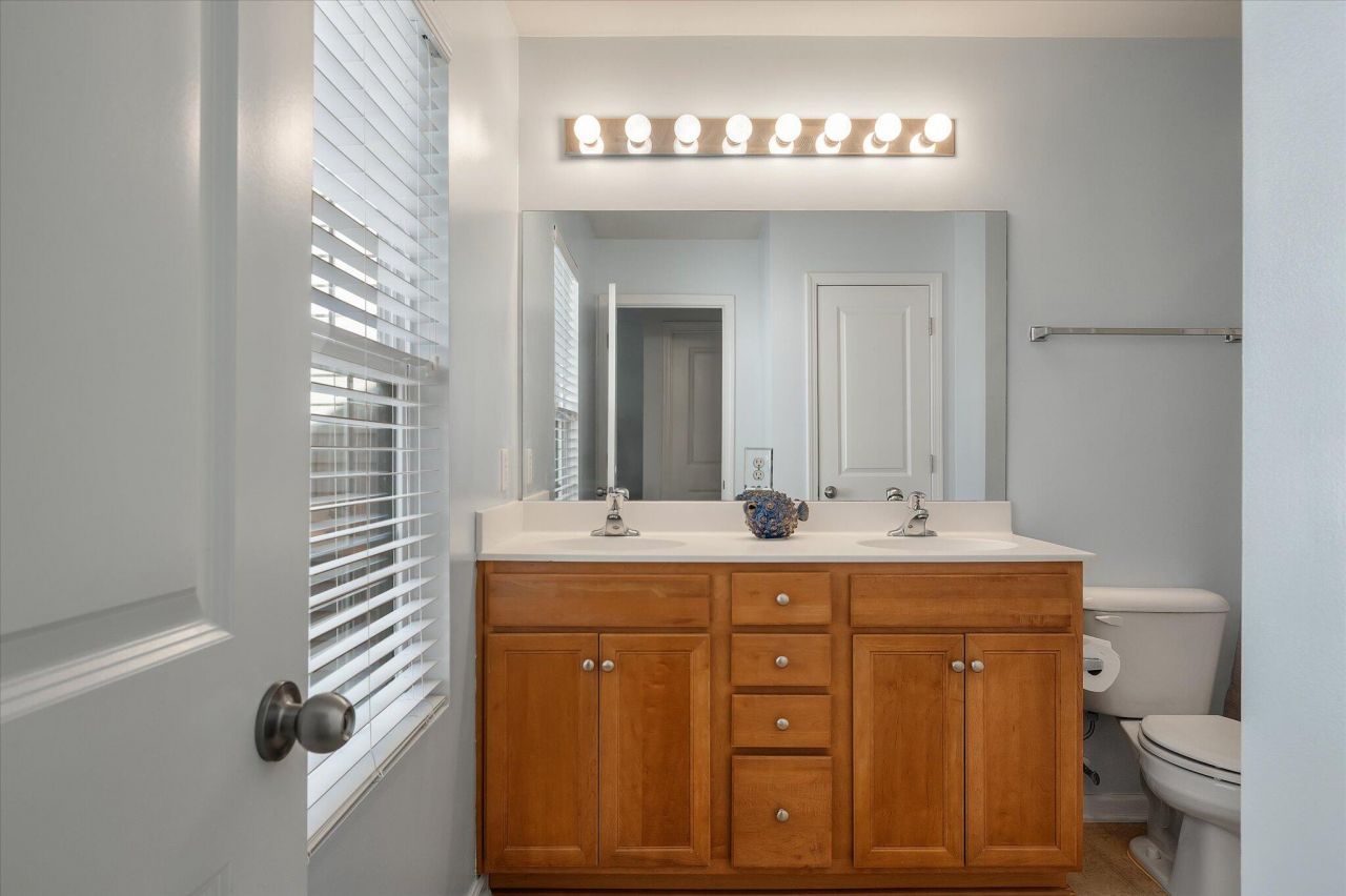 3308 Conservancy Lane Photo 21