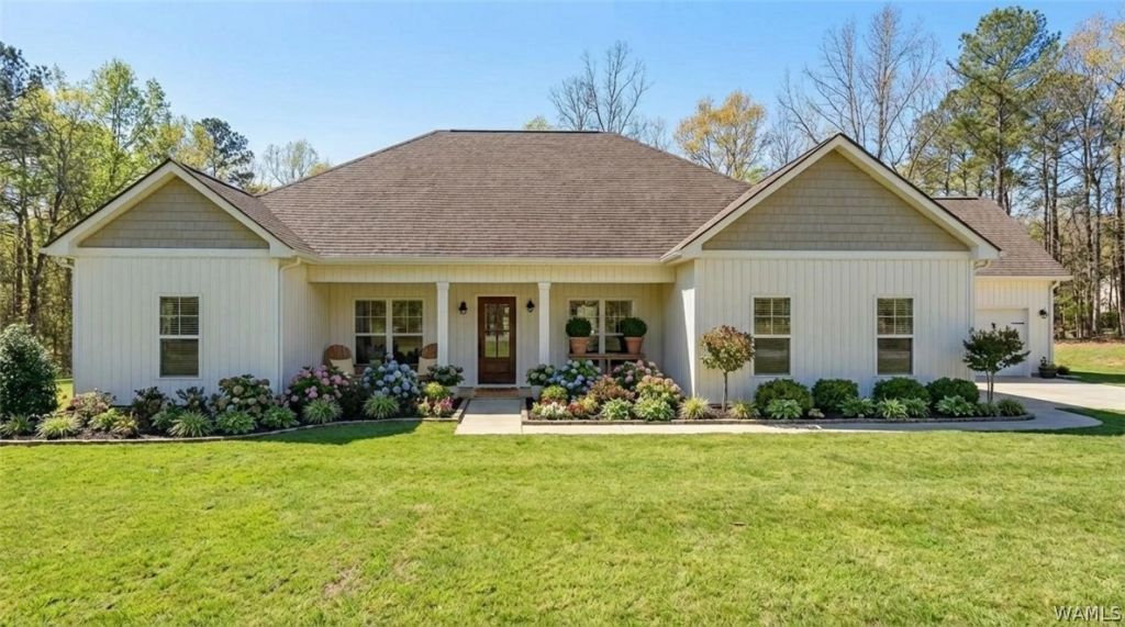 12850 Lesueur Road, Northport, AL 35475 Main Photo