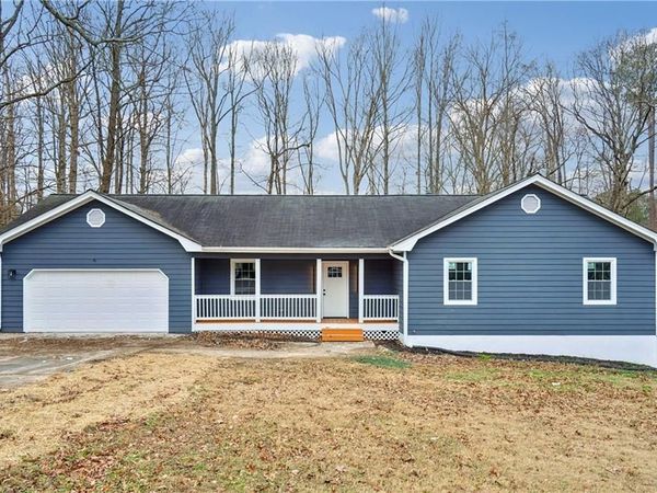 810 Winnbrook Drive, Dacula, GA 30019