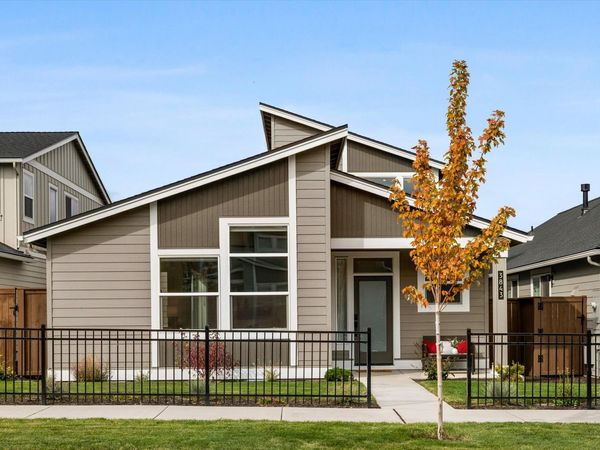 3843 NE Petrosa Avenue, Bend, OR 97701