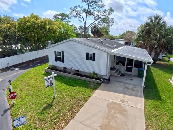 1263 CARRIAGE DR, Daytona Beach, FL 32119