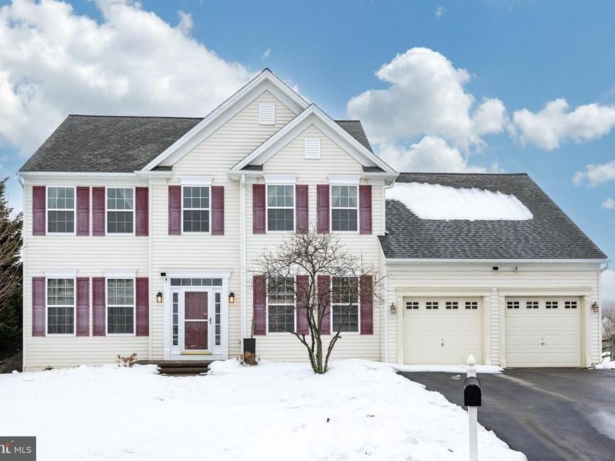 413 Barlow Drive, Coatesville, PA 19320 Main Photo