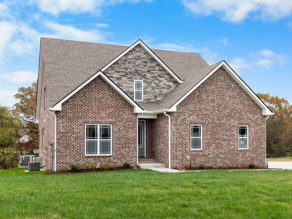 282 Martha Morgan Way, Cunningham, TN 37052