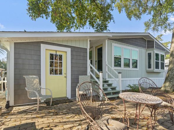 460 Fair Oaks Dr., Surfside Beach, SC 29575