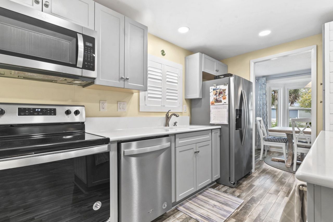 460 Fair Oaks Dr.  Photo 30