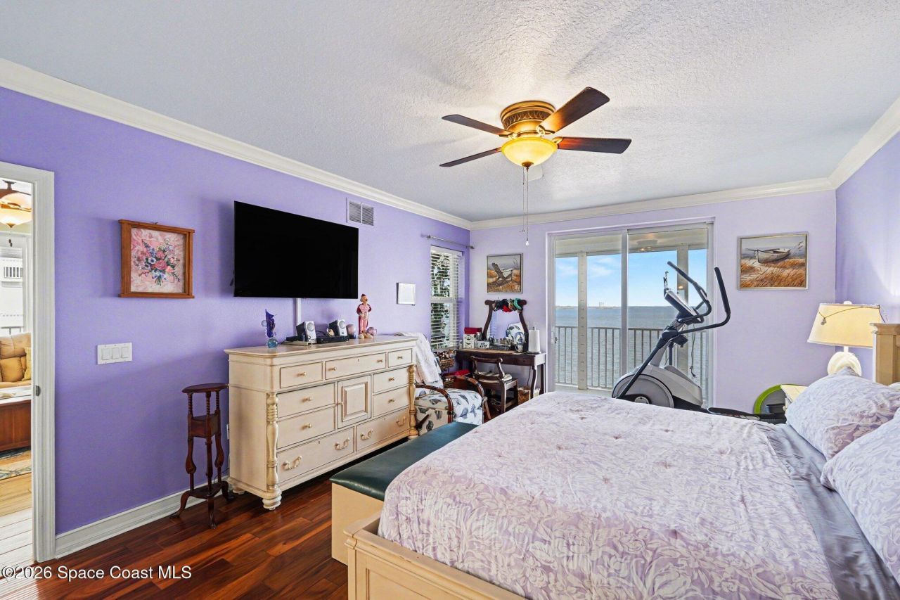 5 Indian River Avenue, Unit 901, Titusville, FL 32796 Photo