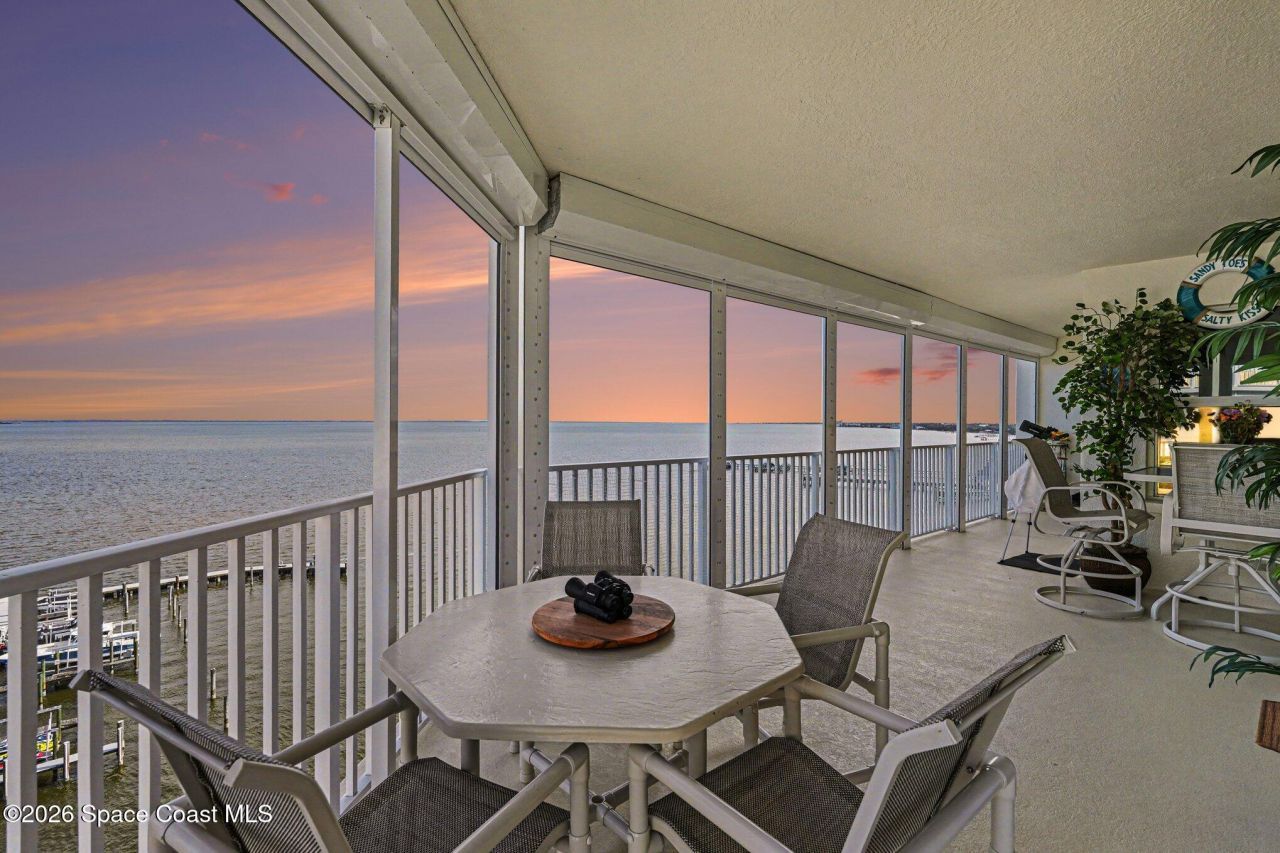 5 Indian River Avenue, Unit 901, Titusville, FL 32796 Photo