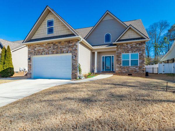 958 Dodie Drive, Chattanooga, TN 37421