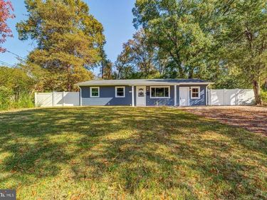 4220 FAIRGLEN DRIVE, ALEXANDRIA, VA 22309