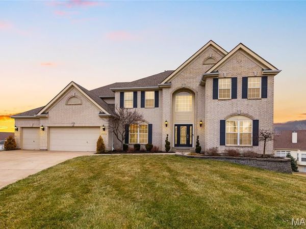15216 Nooning Tree Court, Chesterfield, MO 63017