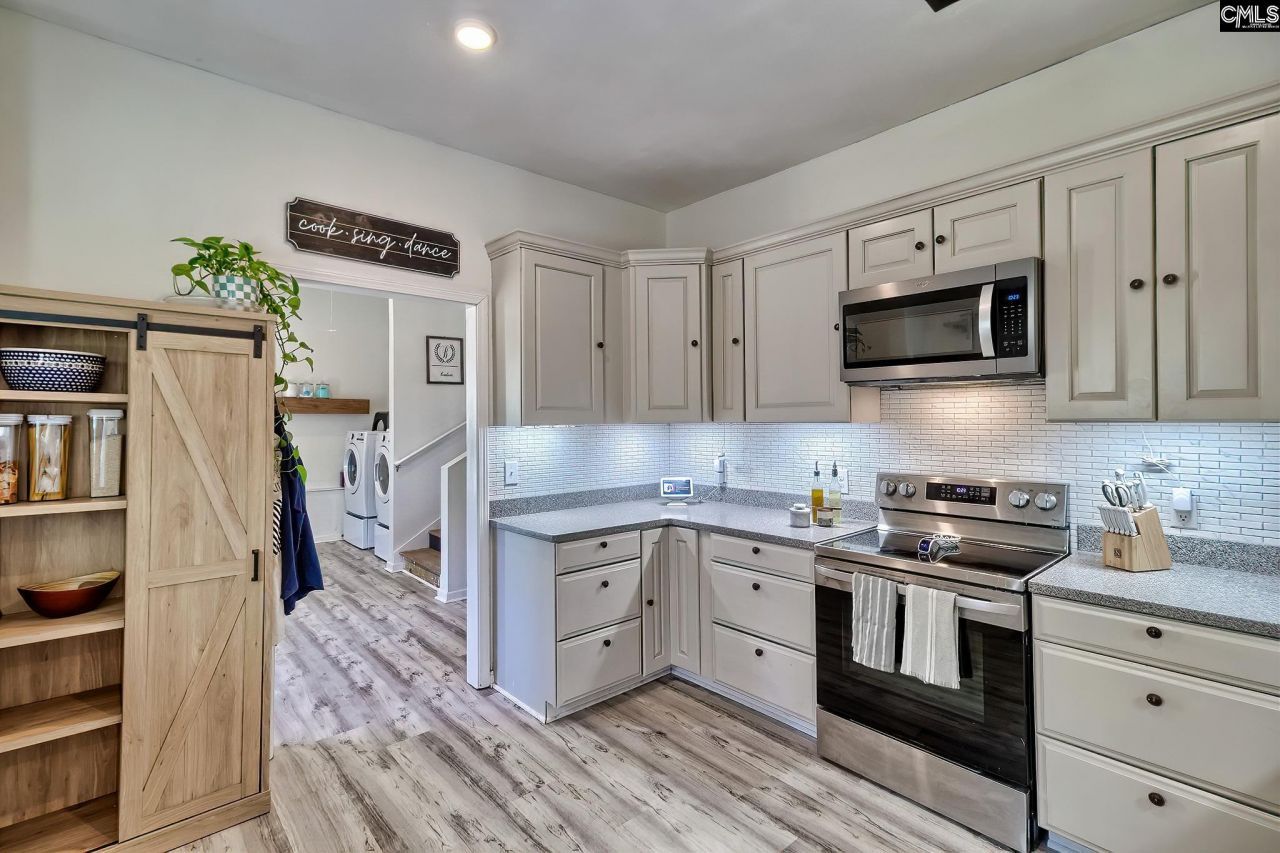 2503 Broad Street  Photo 17