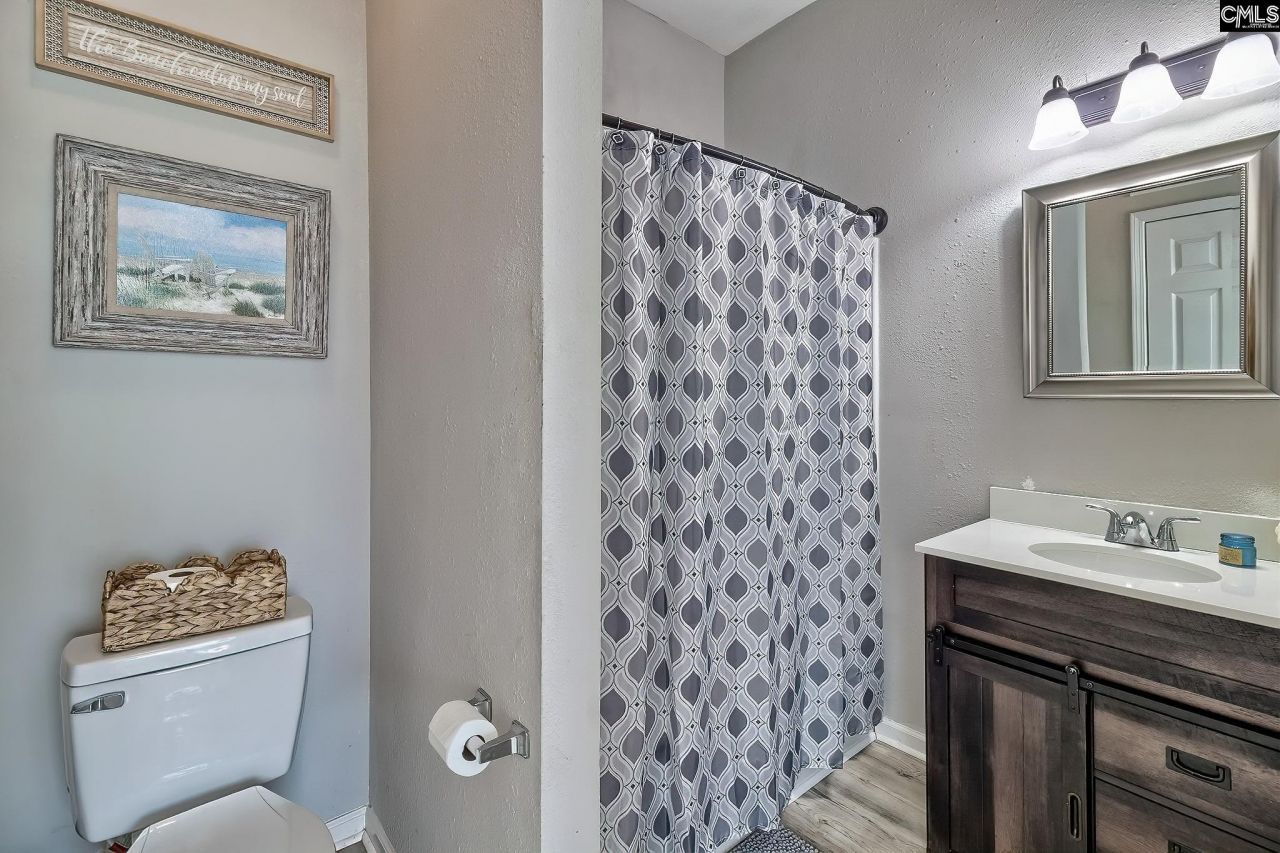 2503 Broad Street  Photo 20