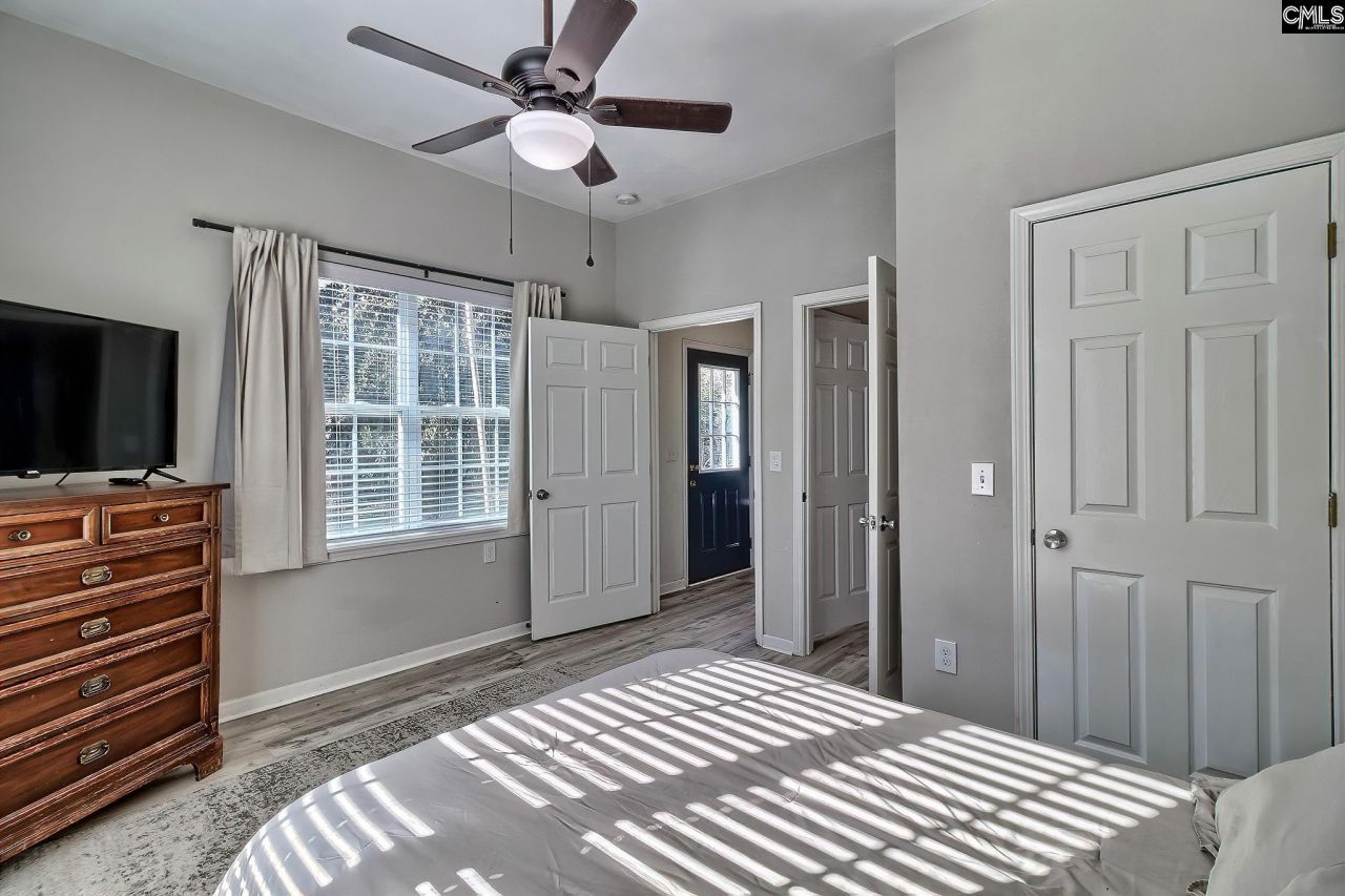 2503 Broad Street  Photo 22