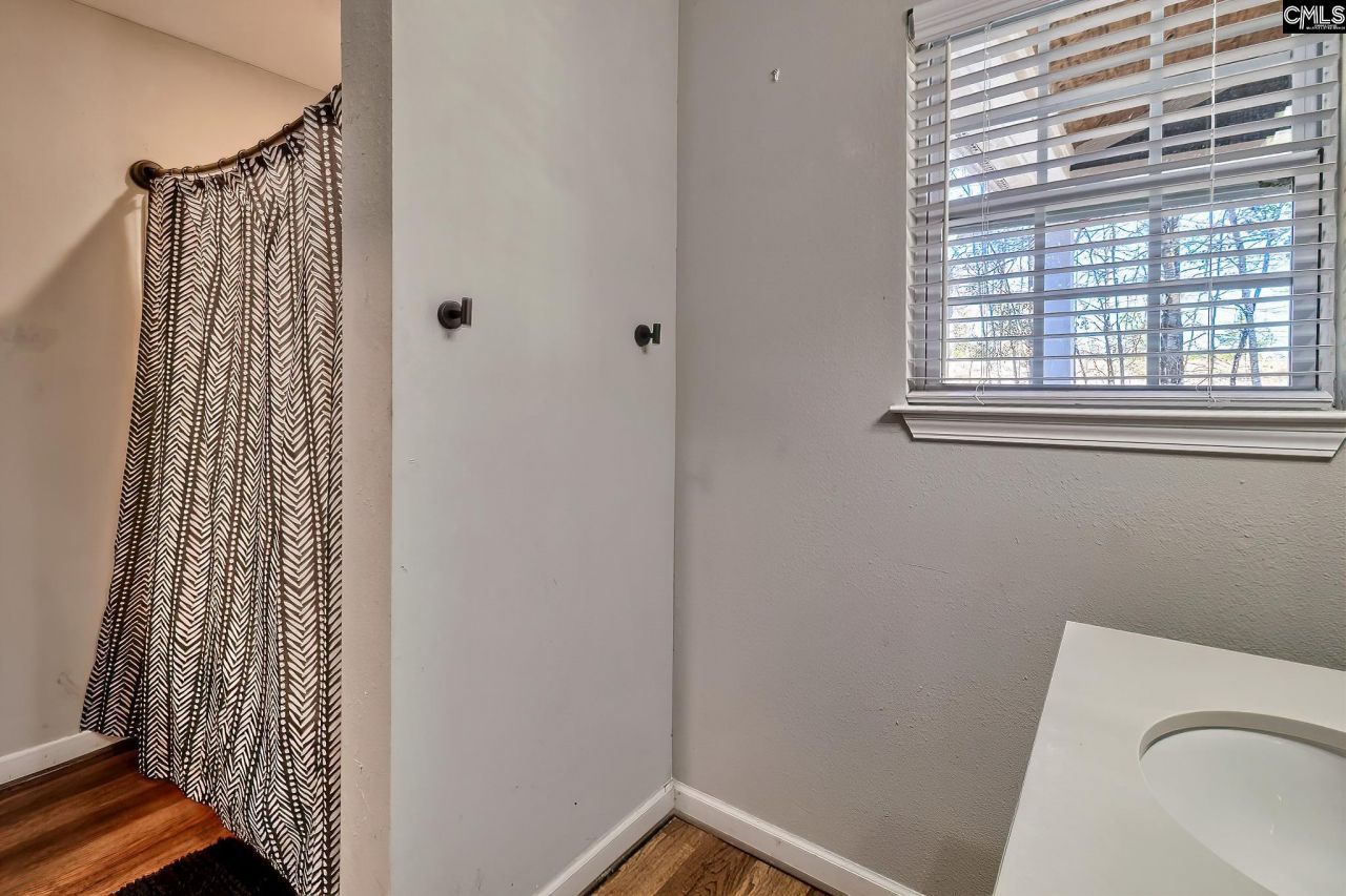 2503 Broad Street  Photo 28