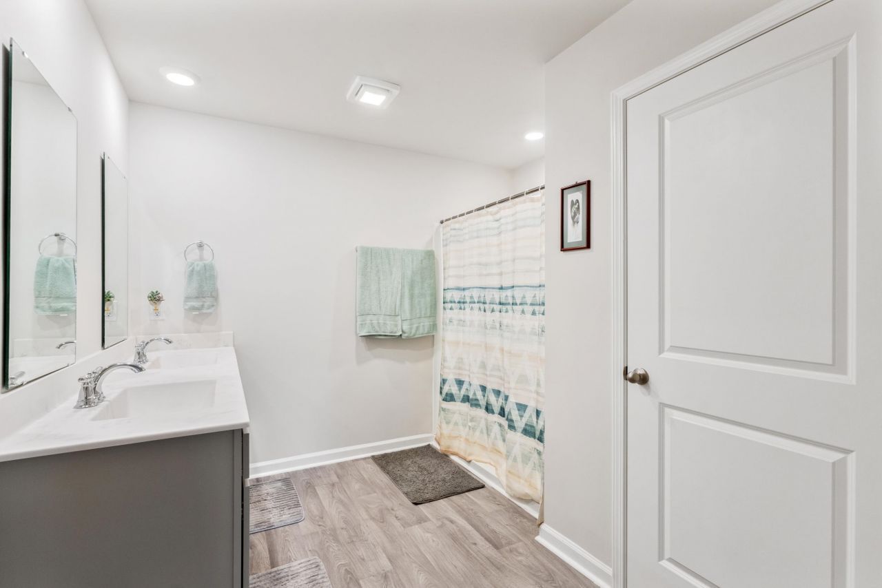 504 Woodland Farms Circle Photo 16