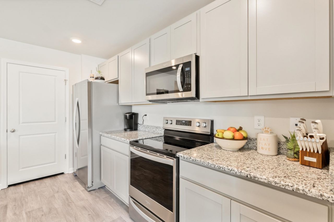 504 Woodland Farms Circle Photo 18