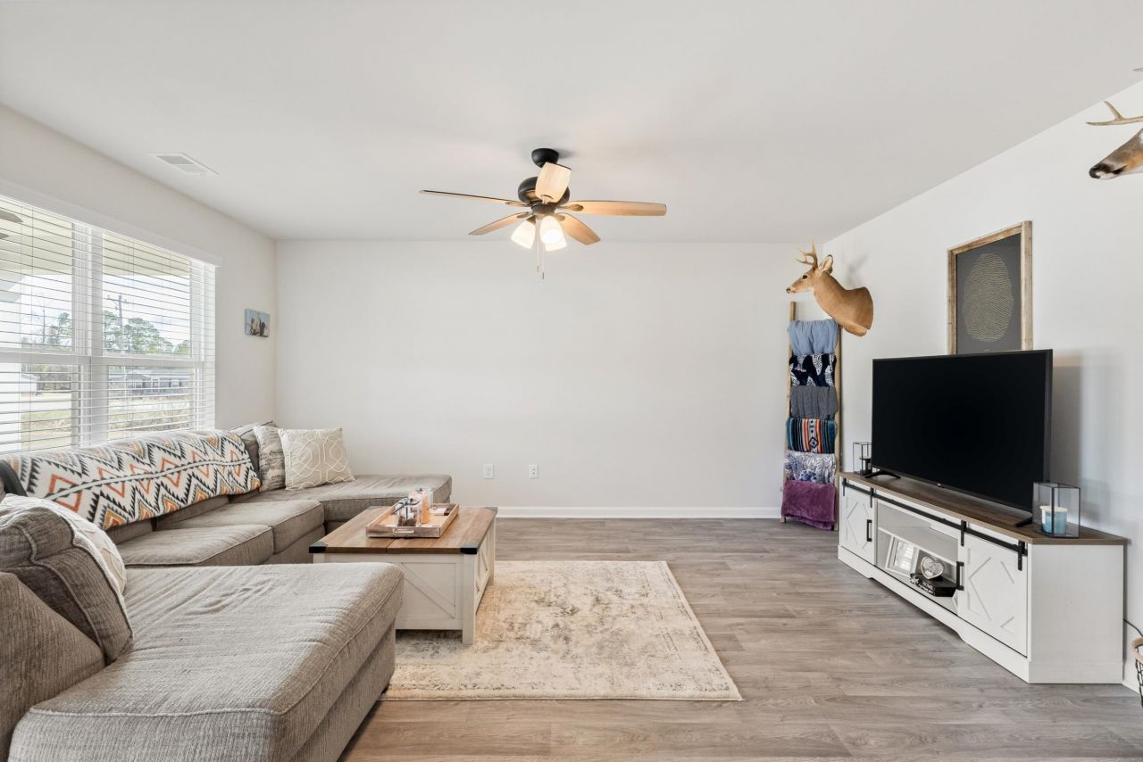 504 Woodland Farms Circle Photo 6