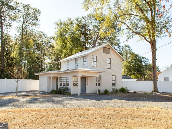 1004 Hill Street, Waycross, GA 31501