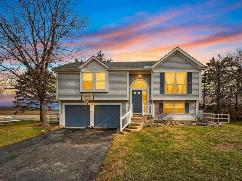 914 Slagle Place, Galloway, OH 43119 Photo 1