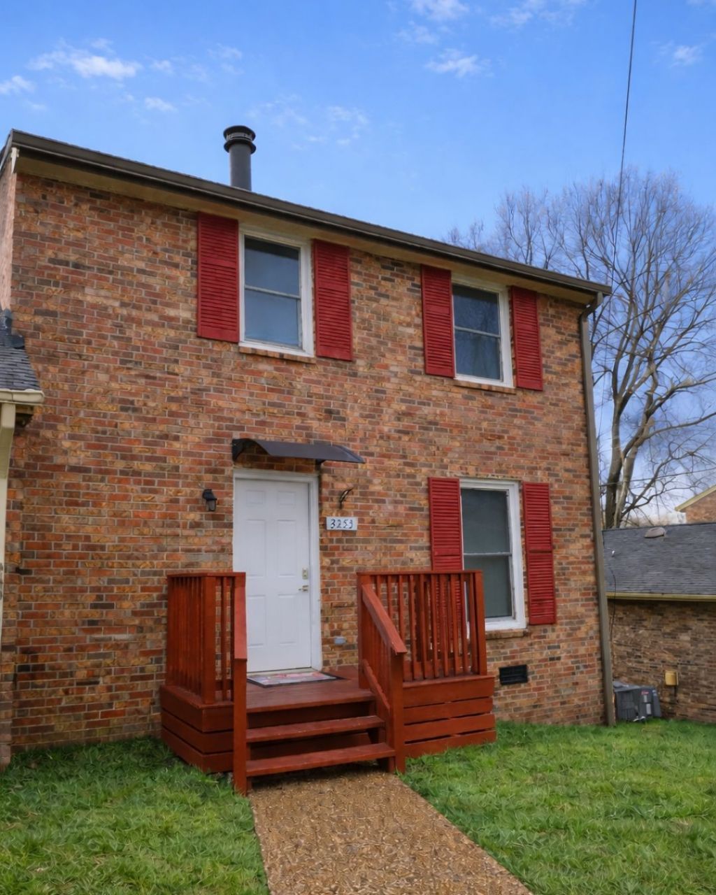 3253 Trails End Ln, Nashville, TN 37214 Main Photo
