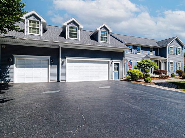 3 Juniper Lane, New Hartford, NY 13413