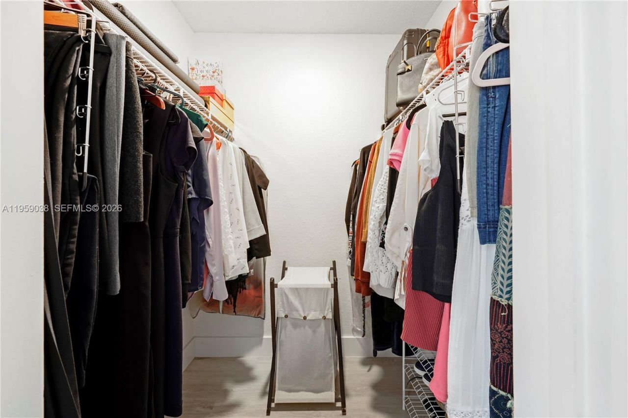 437 Vista Isles Dr , Unit 2217, Sunrise, FL 33325 Photo