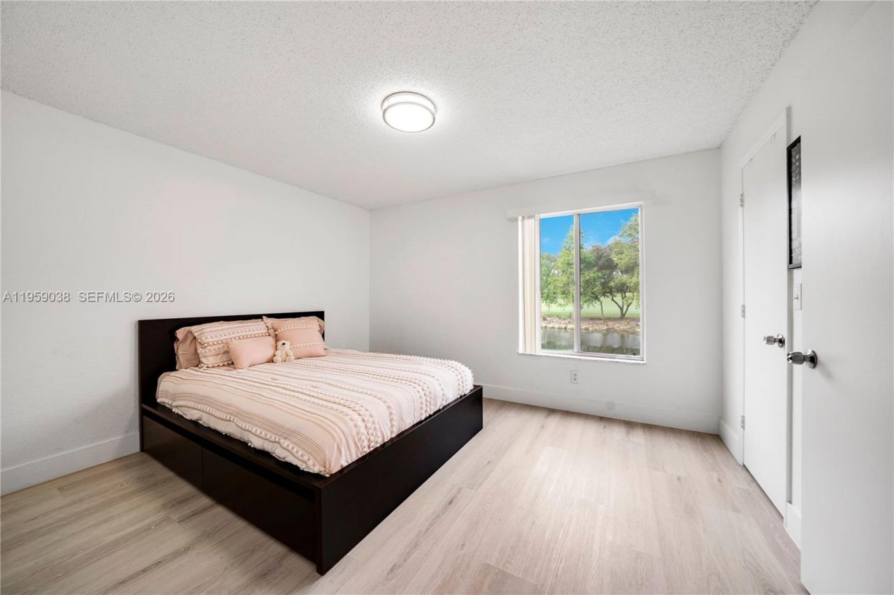 437 Vista Isles Dr , Unit 2217, Sunrise, FL 33325 Photo