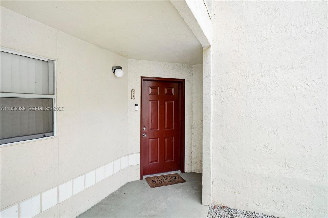 437 Vista Isles Dr , Unit 2217, Sunrise, FL 33325 Photo