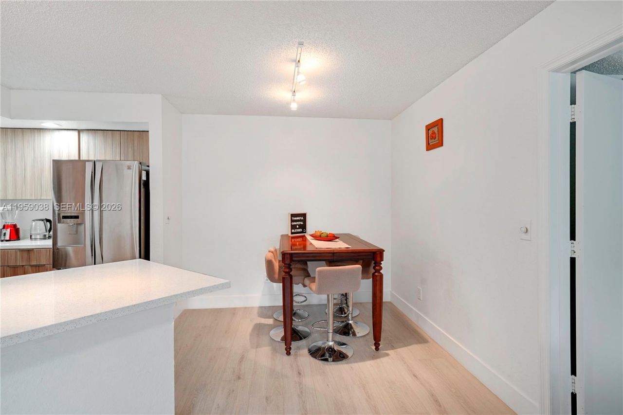 437 Vista Isles Dr , Unit 2217, Sunrise, FL 33325 Photo