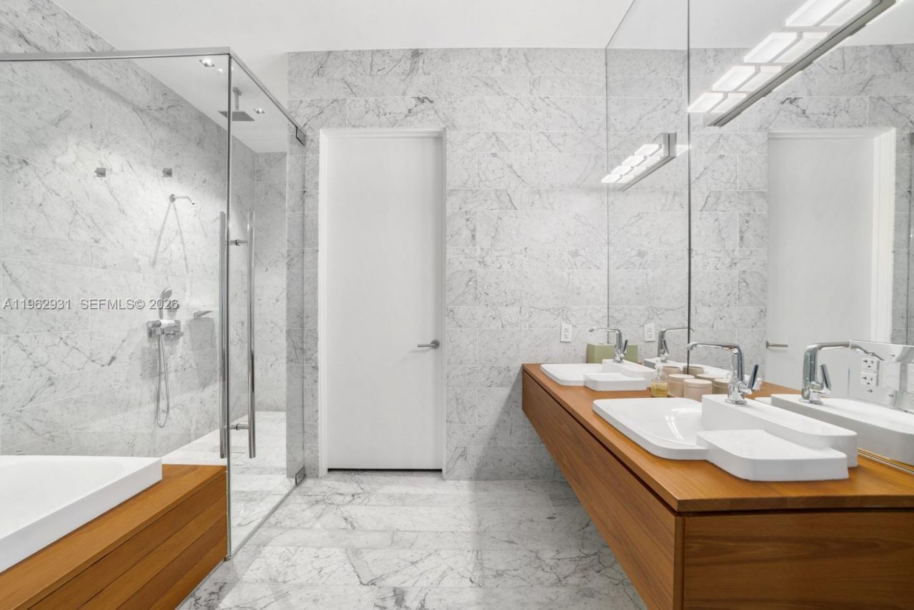 2675 S Bayshore Dr, Unit 602S, Miami, FL 33133 Photo