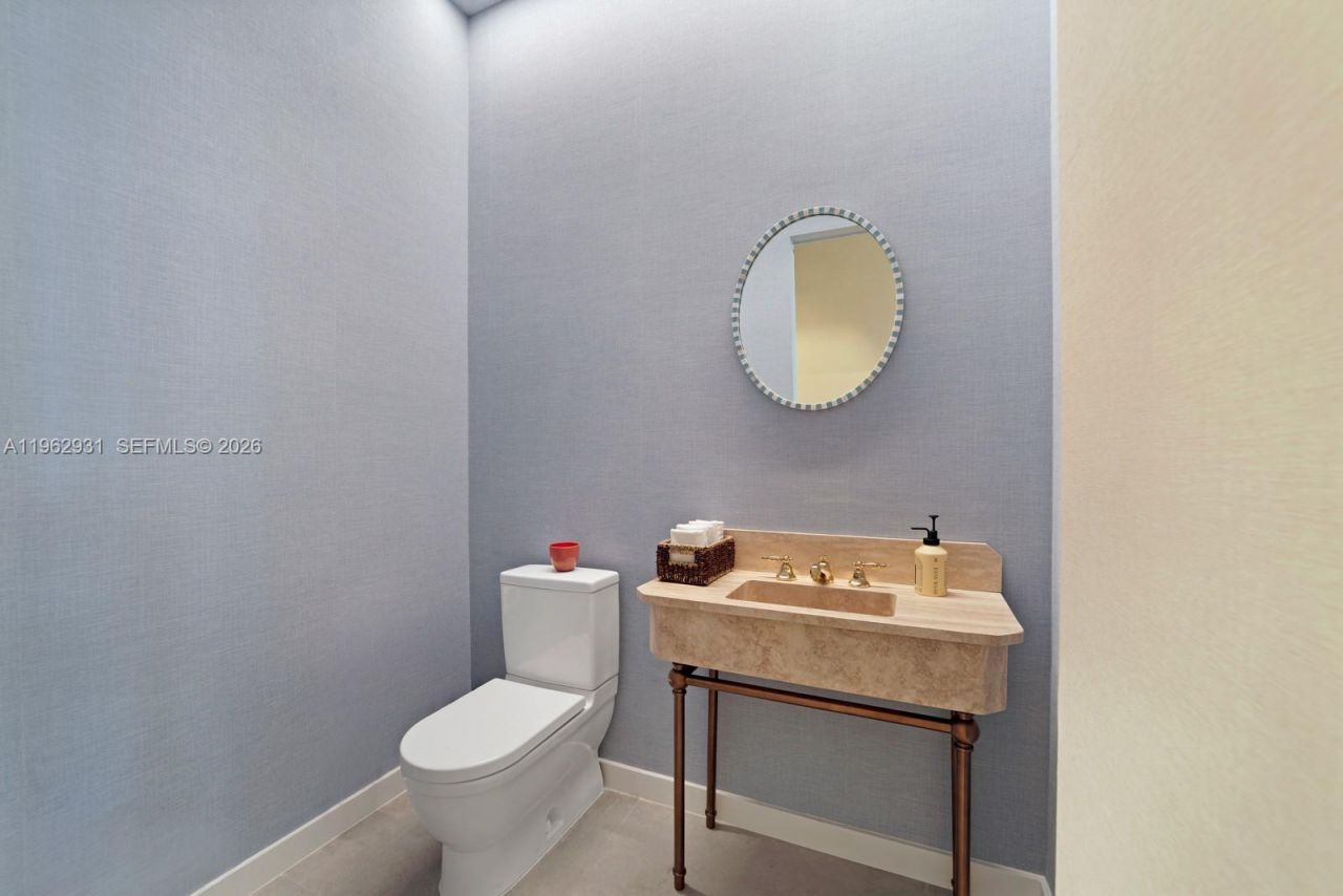 2675 S Bayshore Dr, Unit 602S, Miami, FL 33133 Photo