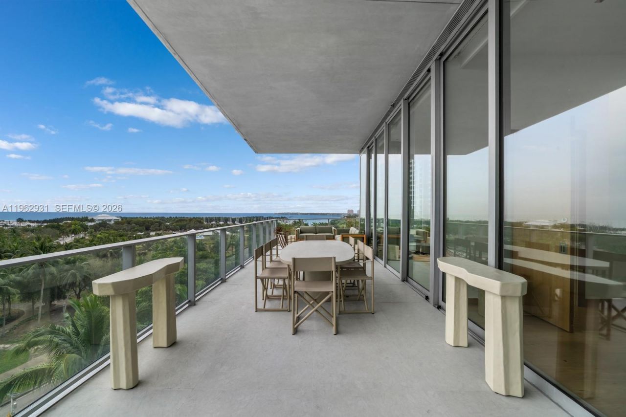 2675 S Bayshore Dr, Unit 602S, Miami, FL 33133 Photo