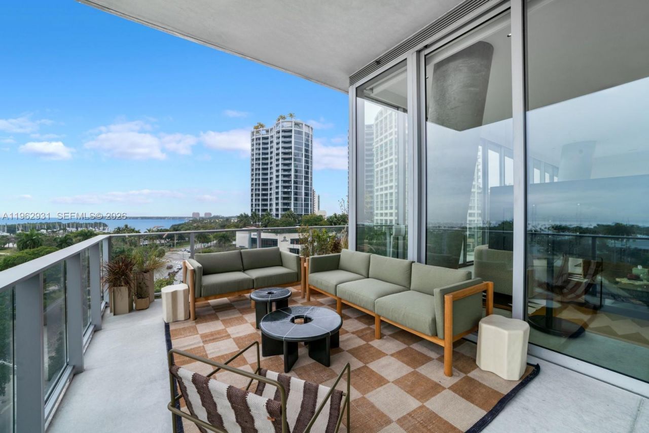 2675 S Bayshore Dr, Unit 602S, Miami, FL 33133 Photo