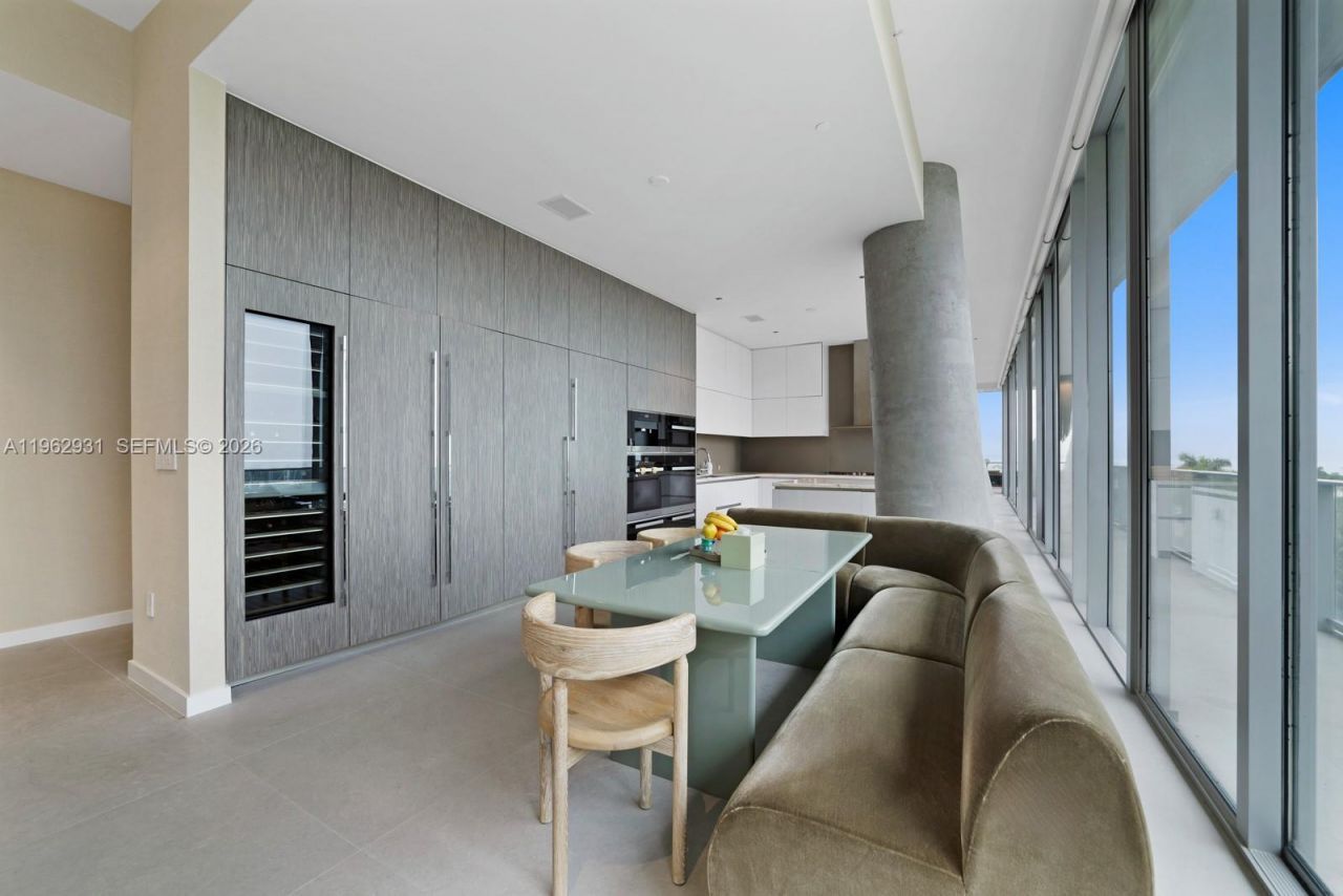 2675 S Bayshore Dr, Unit 602S, Miami, FL 33133 Photo