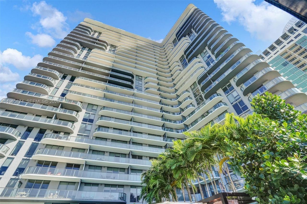 121 NE 34th St, Unit 2205, Miami, FL 33137 Photo