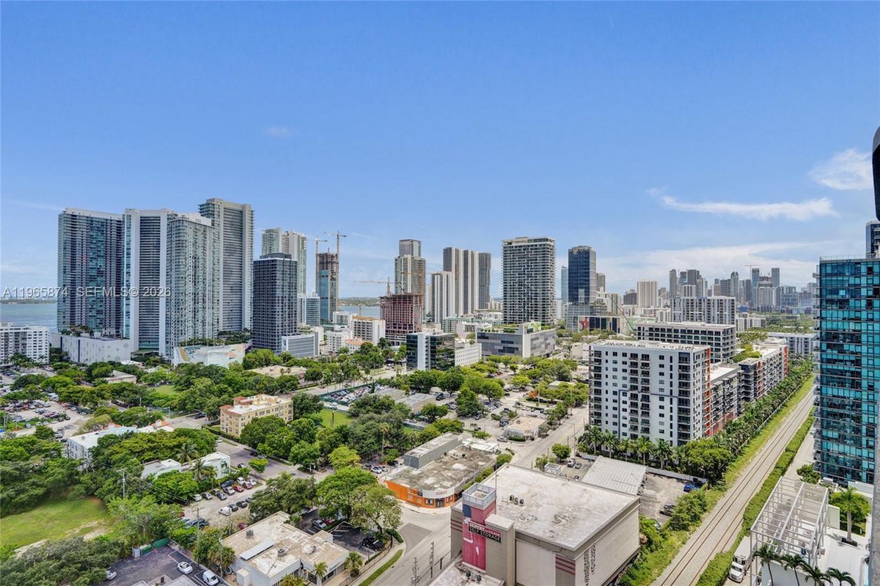 121 NE 34th St, Unit 2205, Miami, FL 33137 Photo